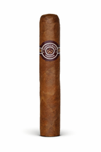 Load image into Gallery viewer, Montecristo No 5 single stick Cuban cigar close up product image