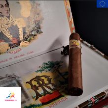 Load image into Gallery viewer, BOLIVAR Royal Coronas  BOX of 25 custom cigar stand